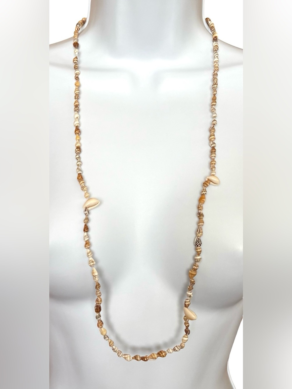 Vtg Cowrie Mini Seashell Necklace Boho Surf Beach Coastal Grandma Mermaid Island